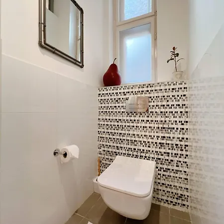 Historic Penthouse With Sauna & Jacuzzi @downtown Apartmán Budapešť