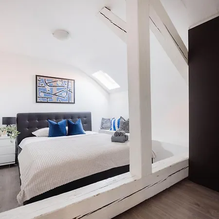 Historic Penthouse With Sauna & Jacuzzi @downtown Budapešť